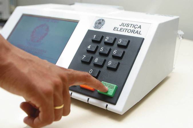 Leia mais sobre o artigo Real Time Big Data divulga pesquisa para governador do Espírito Santo