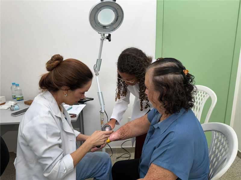 Leia mais sobre o artigo Mutirão inédito de Câncer de Pele realiza mais de 200 consultas e 132 cirurgias em Alfredo Chaves