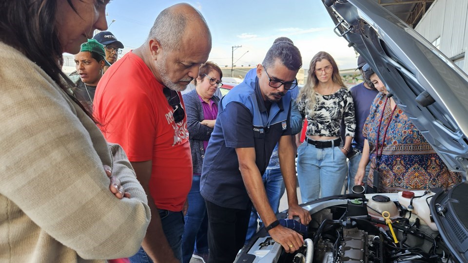 Leia mais sobre o artigo Detran|ES abre inscrições para cursos de mecânica de moto e carro na Grande Vitória