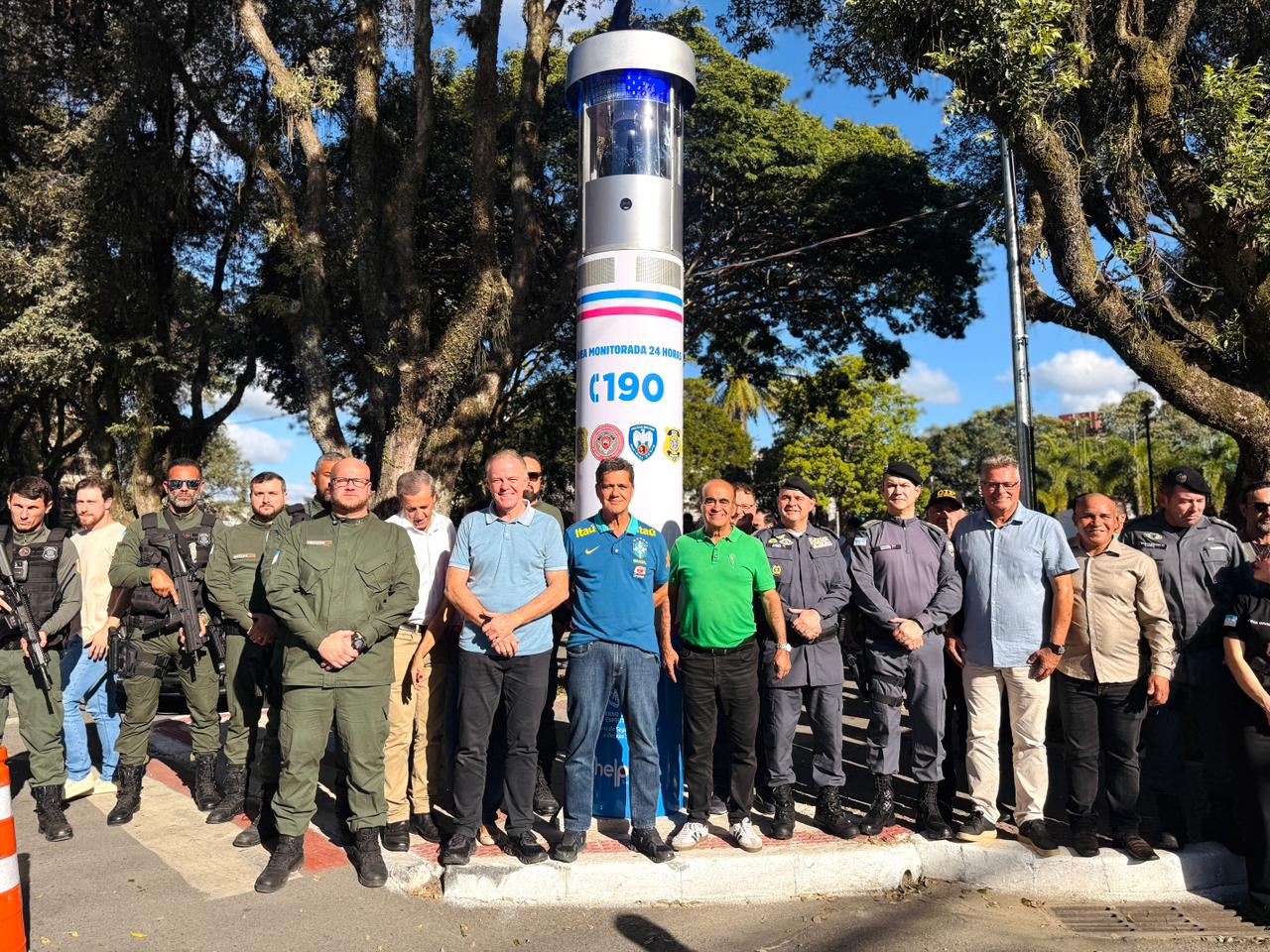 Leia mais sobre o artigo Governo do Estado inaugura Totem de Segurança em Aracruz