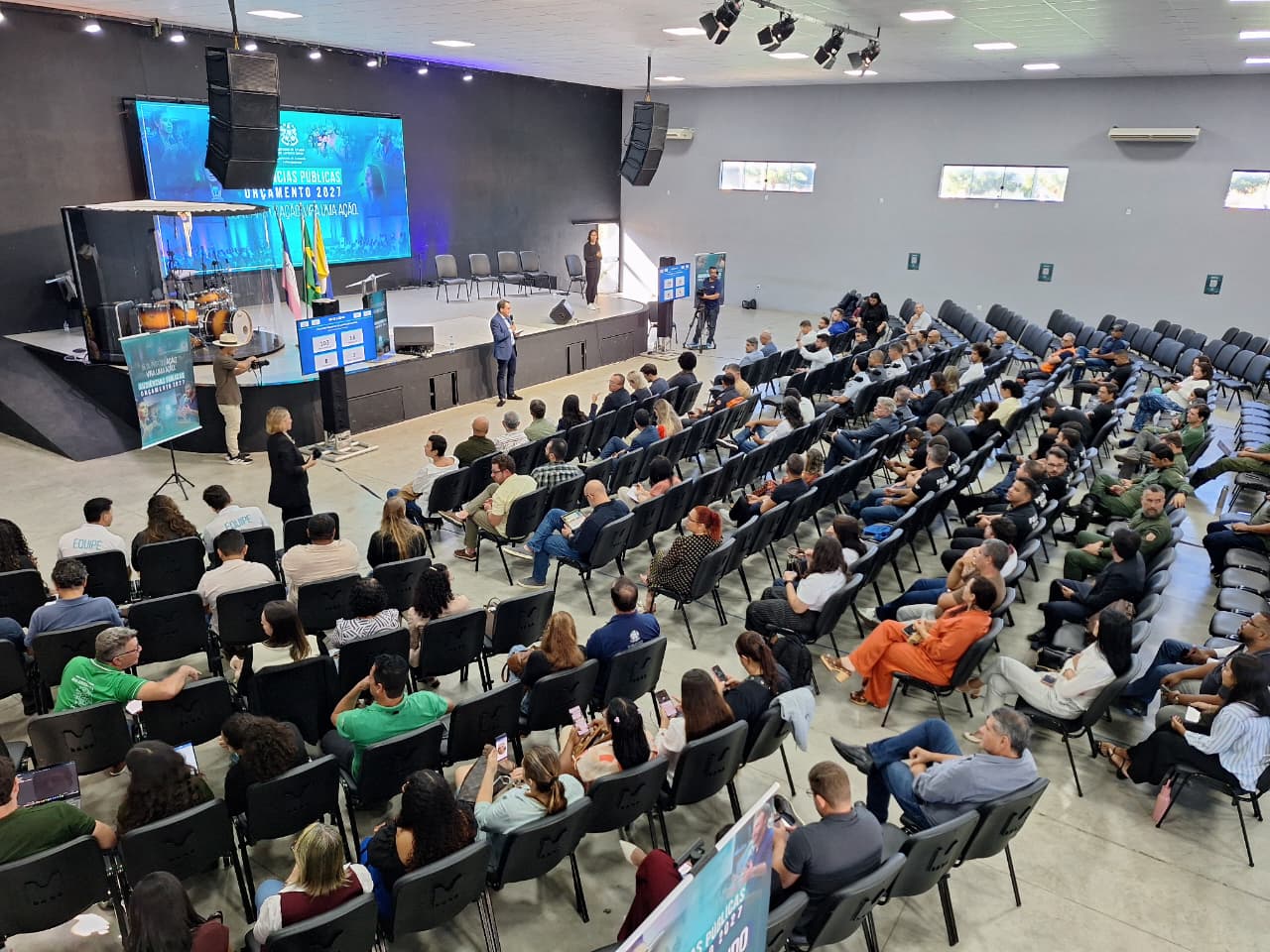 Leia mais sobre o artigo Orçamento 2027: moradores do Nordeste e Noroeste debatem prioridades para as microrregiões