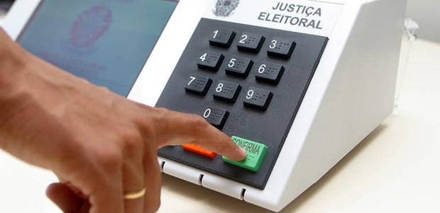 Leia mais sobre o artigo Prazo para solicitar voto em trânsito começa na próxima segunda-feira (20)